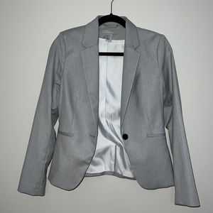 H&M Women’s Gray one button fitted blazer